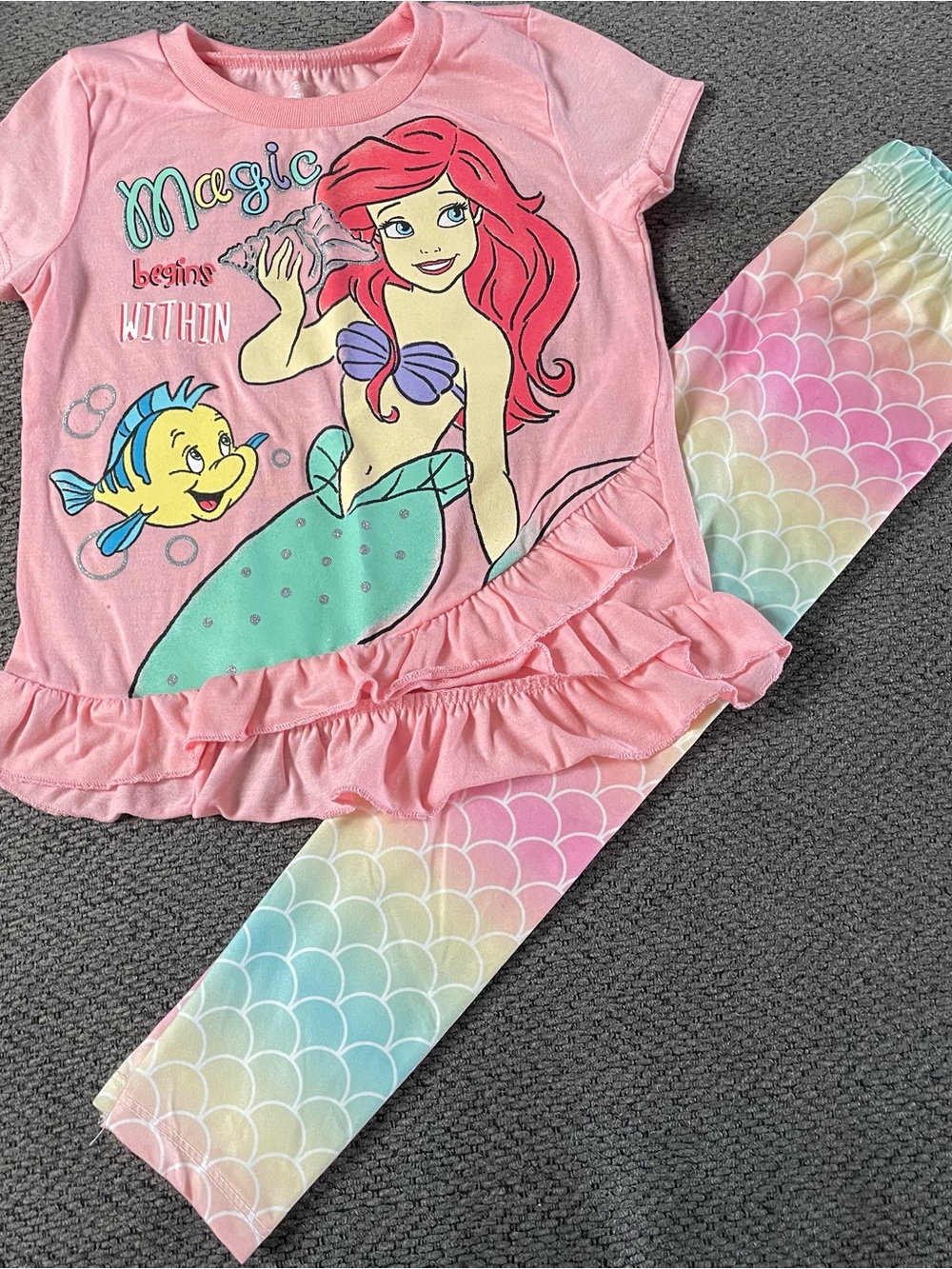 Girl’s Outfit